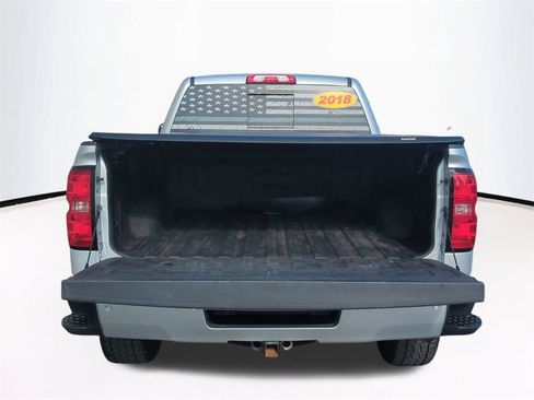 Used 2018 Chevrolet Silverado 1500 LT w/ Redline Edition AWD/4WD image 14