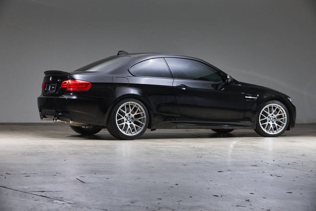 Used 2011 BMW M3 Coupe RWD image 7