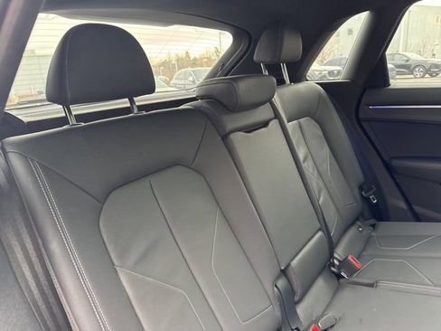 Certified 2023 Audi Q3 2.0T Premium Plus w/ Premium Plus Package image 17