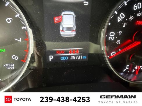 Used 2021 Toyota RAV4 LE AWD/4WD image 22