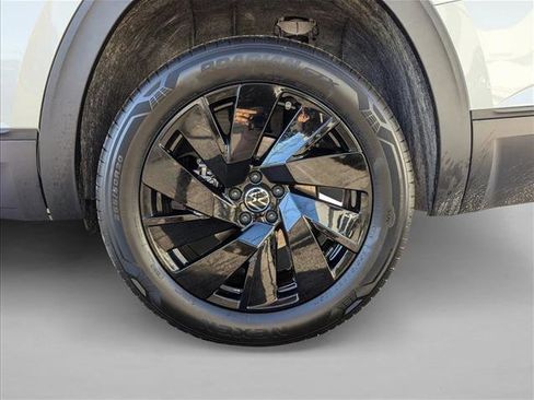 New 2026 Volkswagen Atlas SE image 9