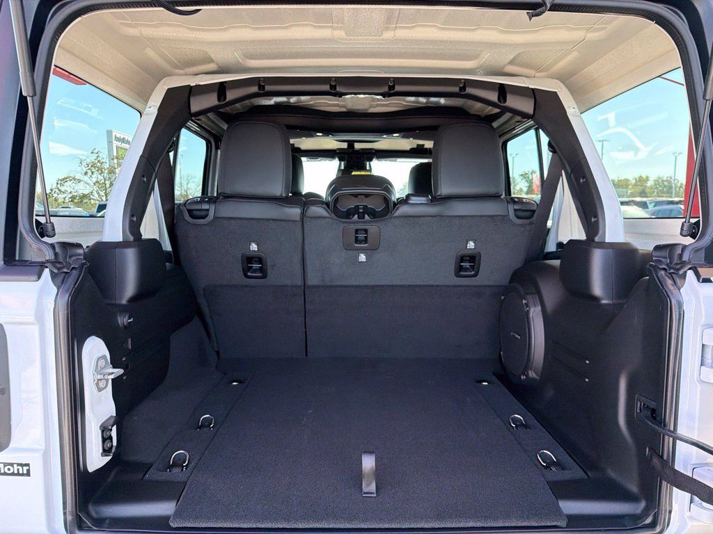 New 2027 Jeep Wrangler Unlimited Rubicon 392 AWD/4WD image 21