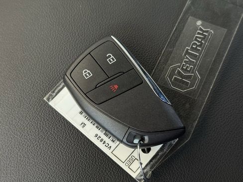 New 2025 Chevrolet Colorado W/T w/ WT Custom Package image 31