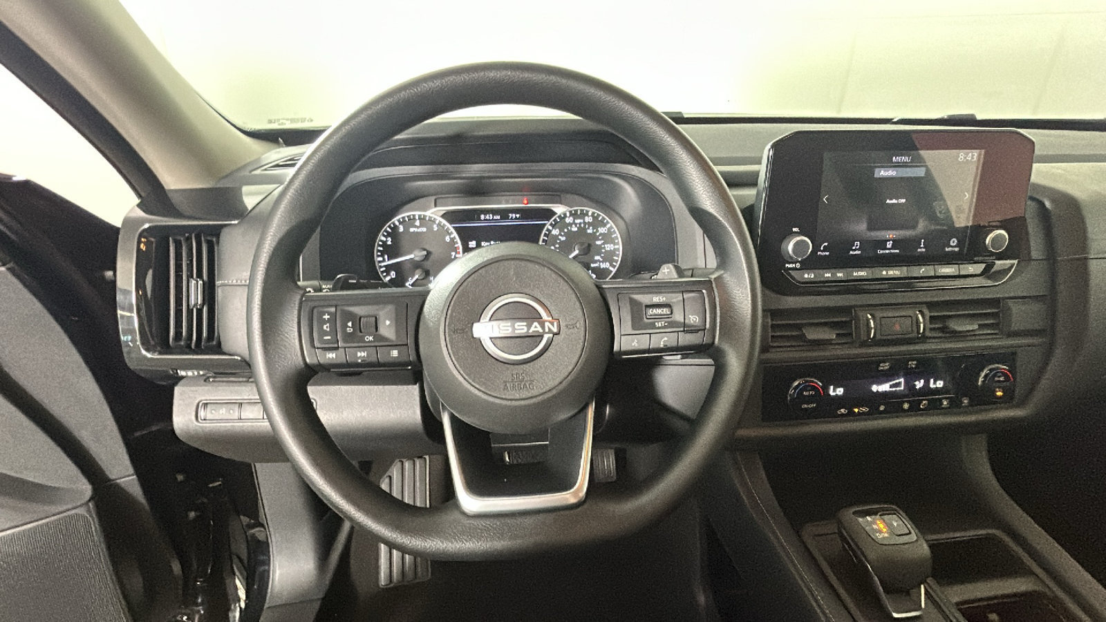 Used 2024 Nissan Pathfinder S AWD/4WD image 18