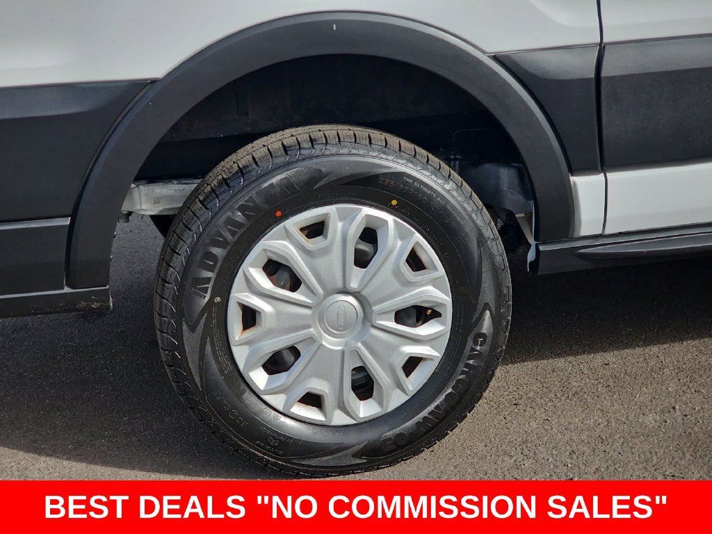 Used 2022 Ford E-Transit Medium Roof RWD image 38