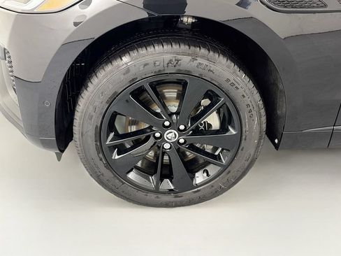 New 2026 Jaguar F-PACE R-Dynamic S AWD/4WD image 32