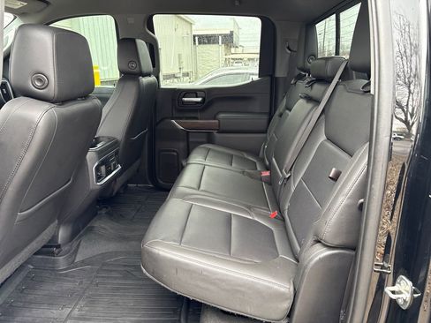 Used 2020 GMC Sierra 1500 SLT w/ SLT Premium Package image 32