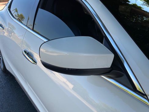 Used 2019 Maserati Ghibli RWD image 13