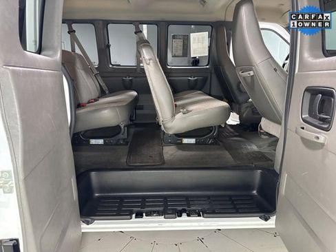 Used 2016 Chevrolet Express 2500 LS image 17