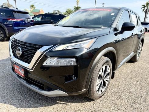 Certified 2023 Nissan Rogue SV image 3