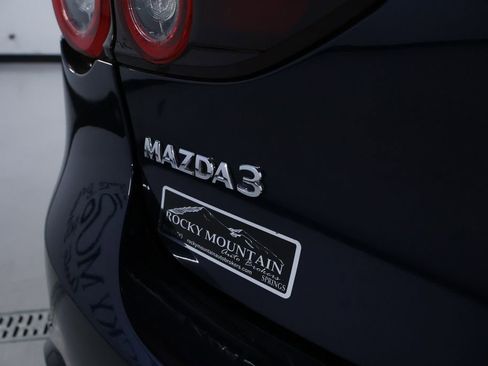 Used 2023 MAZDA MAZDA3 s image 10