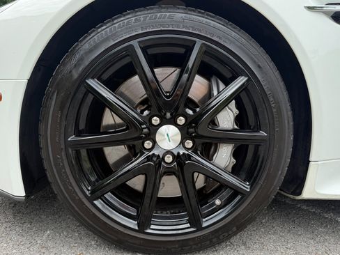 Used 2015 Aston Martin V8 Vantage GT image 58