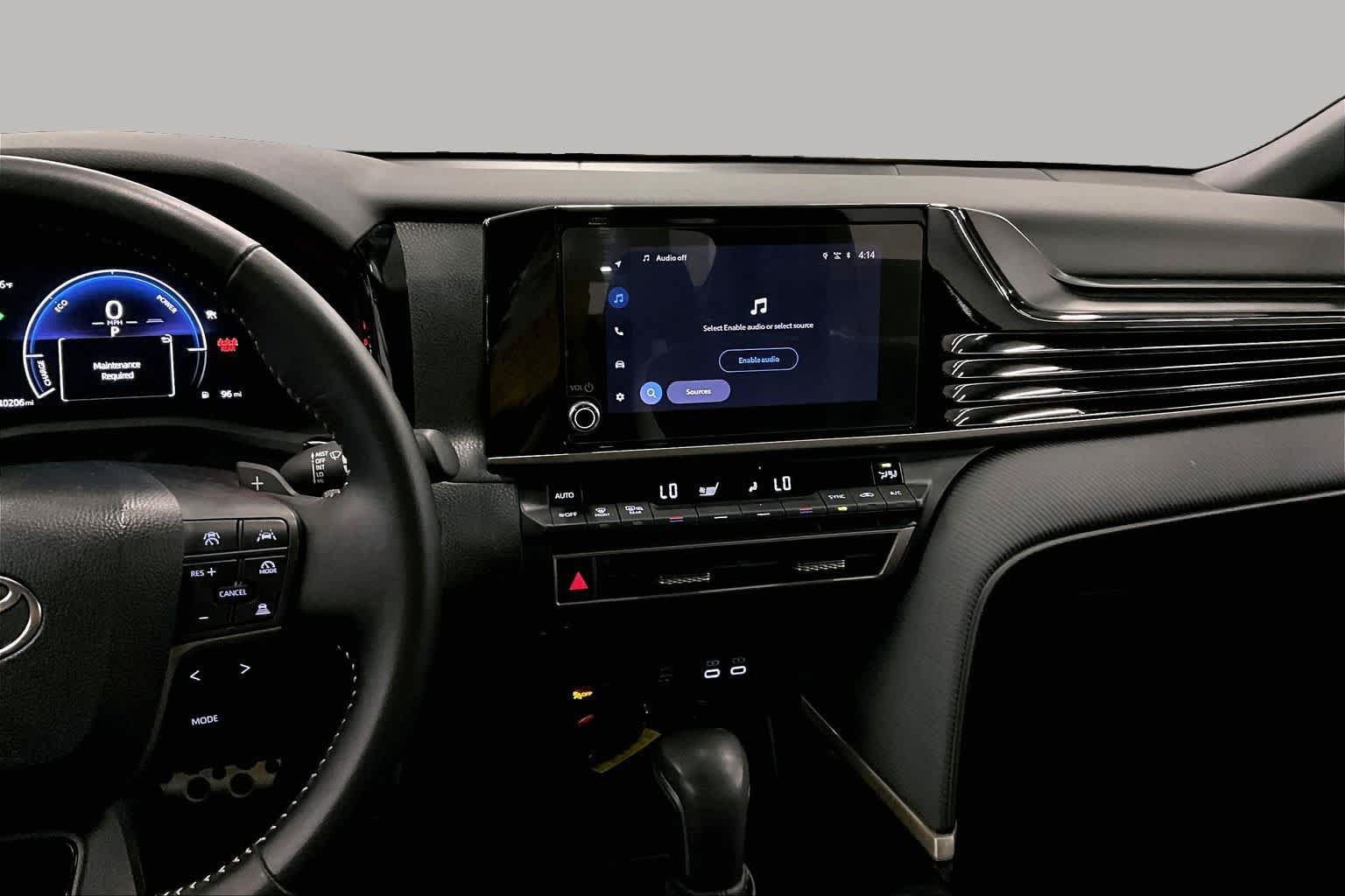 Used 2026 Toyota Camry SE FWD image 6