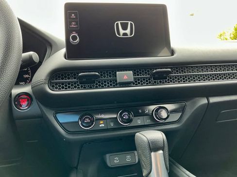 New 2026 Honda HR-V LX image 16