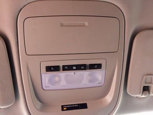 Used 2022 Chevrolet Colorado LT w/ Safety Package image 25