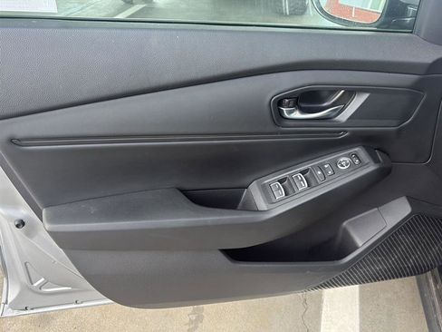 Used 2023 Honda Accord EX image 6