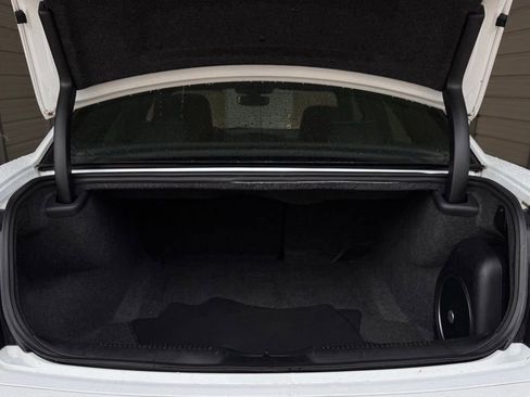 Used 2023 Chrysler 300 S RWD image 15