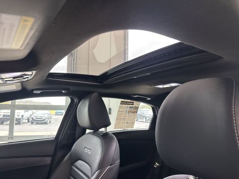 Used 2024 Kia Forte GT-Line w/ GT-Line Premium Package image 17