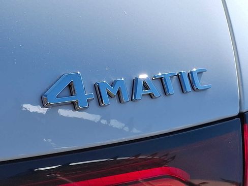 Used 2026 Mercedes-Benz GLC 300 4MATIC image 28