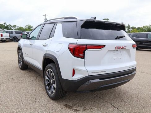 New 2027 GMC Terrain Elevation w/ Elevation Premium Package FWD image 30