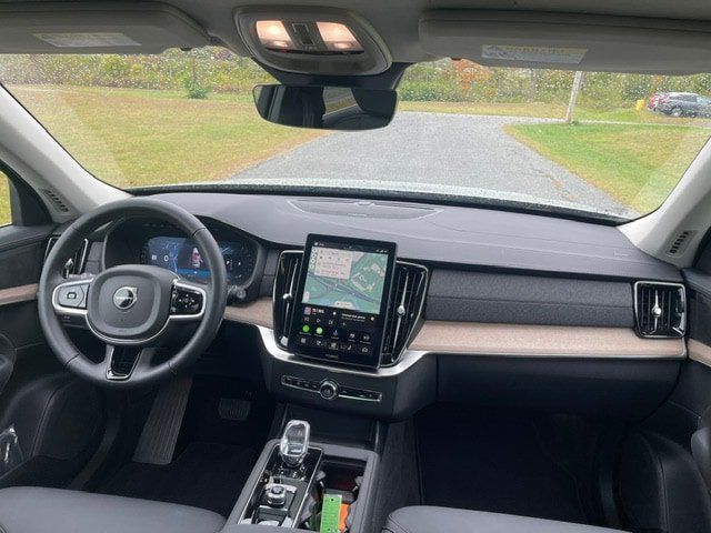 Used 2026 Volvo XC90 B6 Plus AWD/4WD image 11