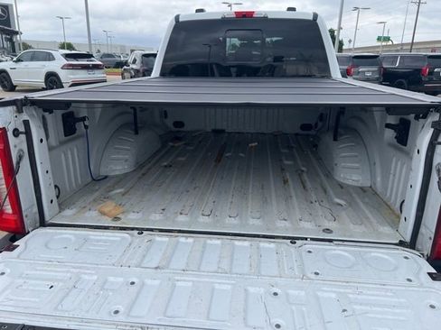 Used 2023 Ford F250 XLT w/ XLT Premium Package image 10