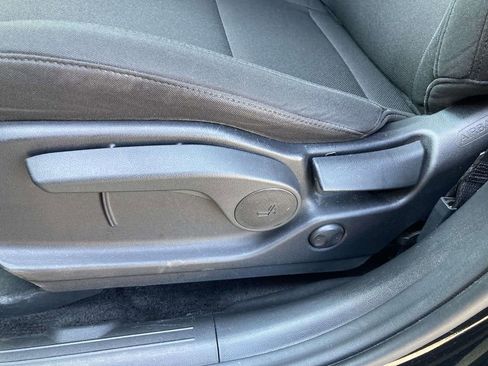 Used 2025 Hyundai Santa Fe SE FWD image 22