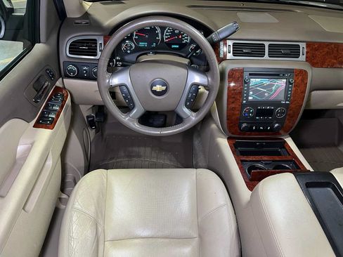 Used 2014 Chevrolet Tahoe LTZ AWD/4WD image 39