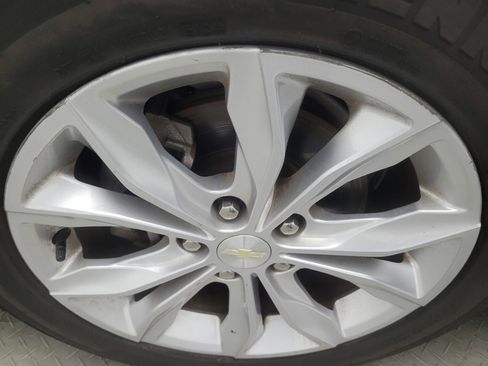 Used 2020 Chevrolet Malibu LT FWD image 31