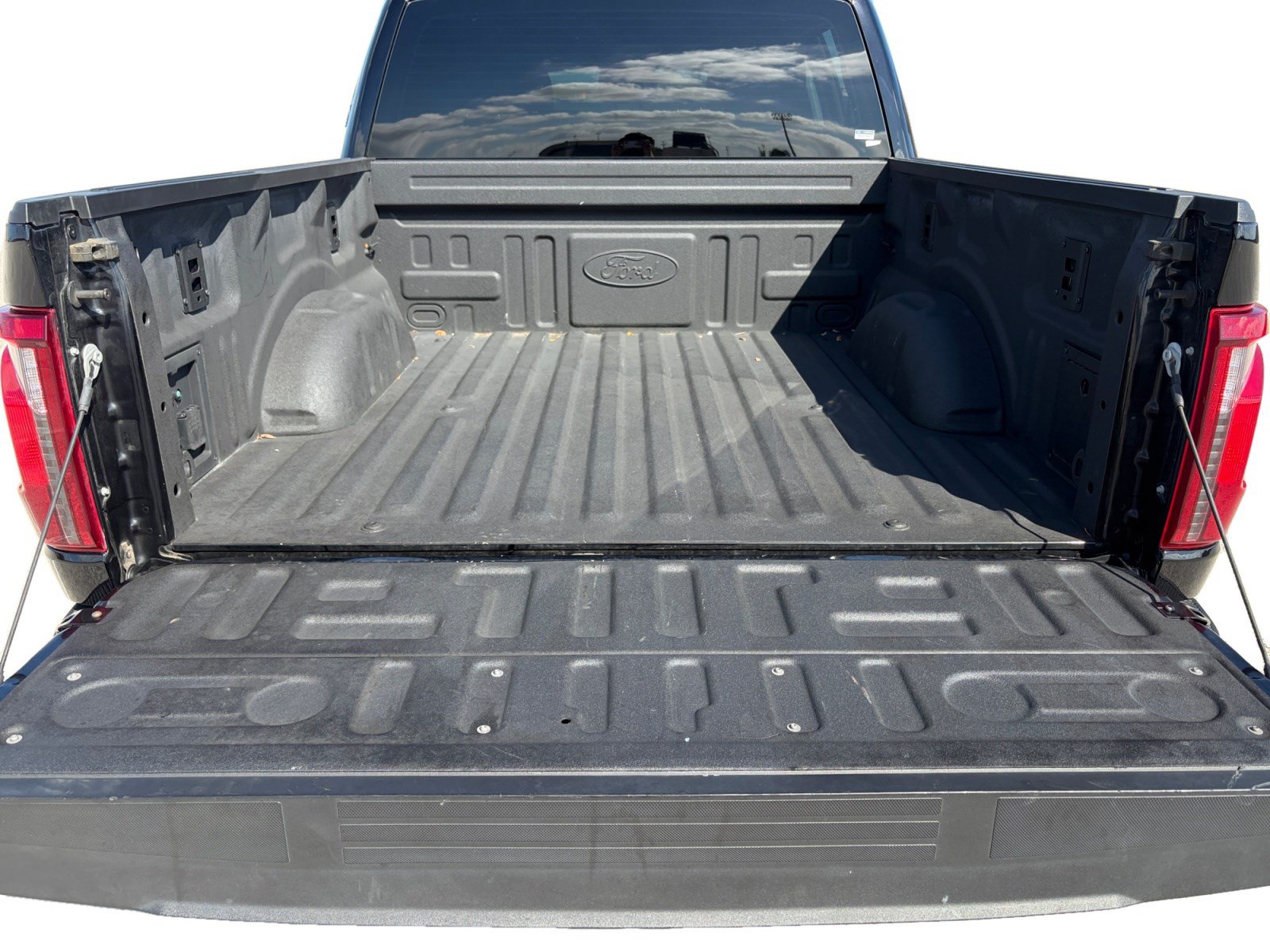 Used 2025 Ford F150 XLT w/ Equipment Group 301A Standard AWD/4WD image 23