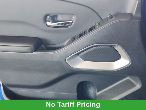 New 2026 Nissan Frontier SV w/ All-Weather Content Package image 15