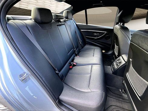 Used 2017 BMW 330i Sedan image 28