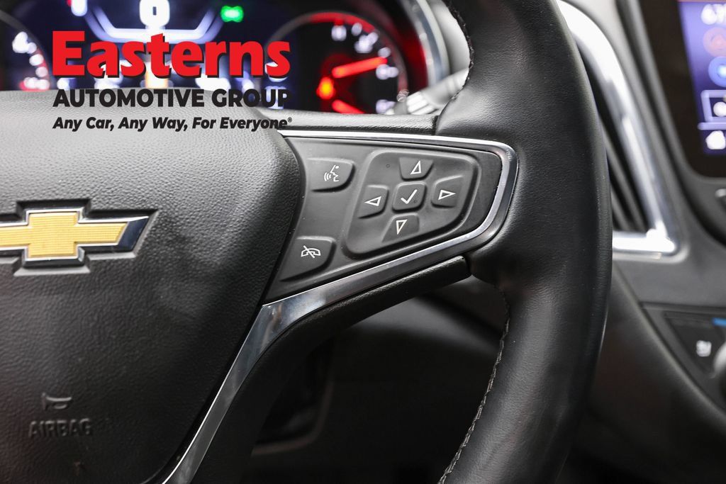 Used 2024 Chevrolet Malibu LT FWD image 18