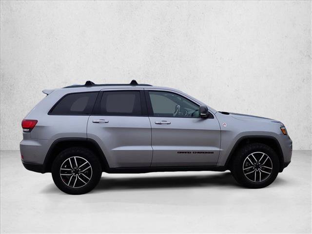 Used 2020 Jeep Grand Cherokee Trailhawk w/ Premium Lighting Group AWD/4WD image 5