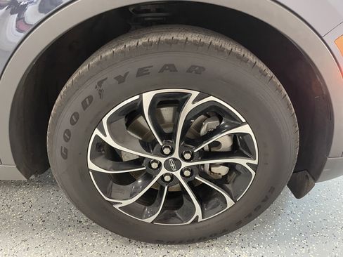 Used 2024 Lincoln Nautilus Premier w/ Equipment Group 102A image 32