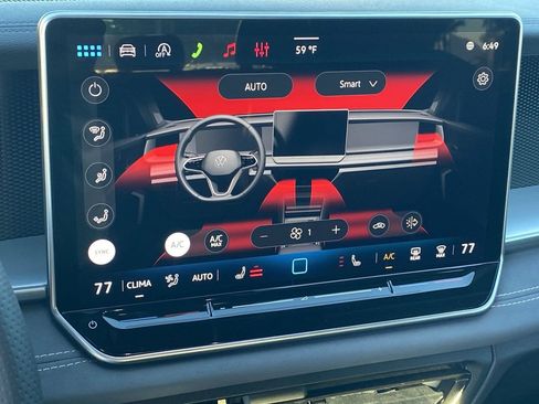New 2026 Volkswagen Tiguan SE R-Line FWD image 24