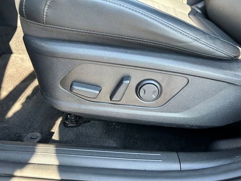 Certified 2024 Kia Sportage SX image 22