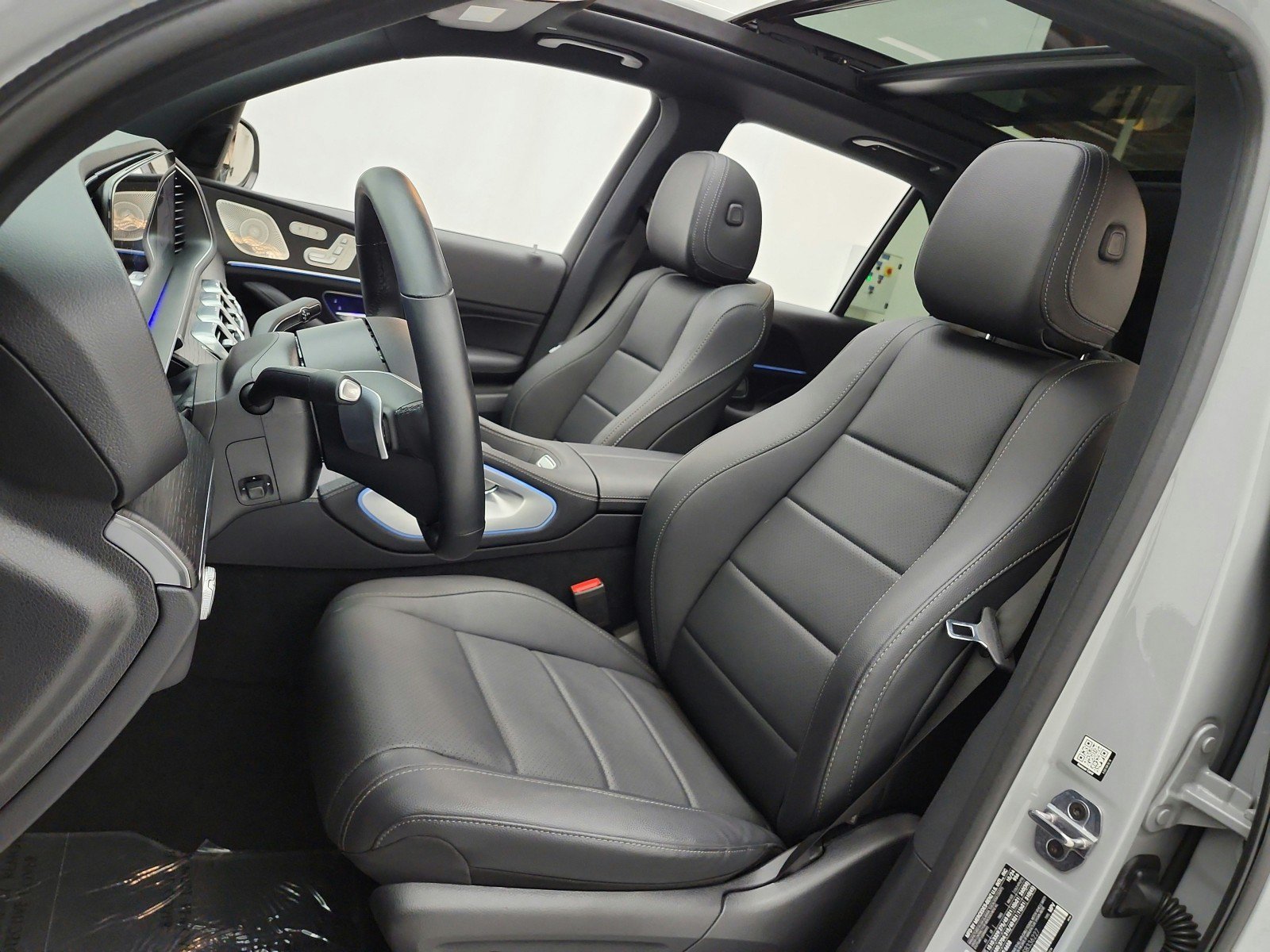 Used 2025 Mercedes-Benz GLE 450 4MATIC image 10