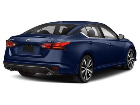 Certified 2021 Nissan Altima 2.5 SR FWD image 2