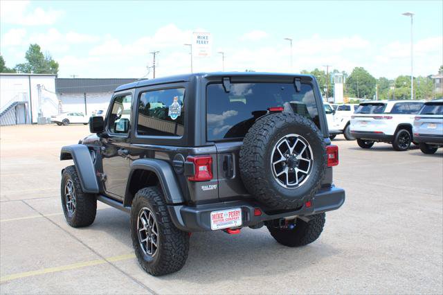 Certified 2025 Jeep Wrangler Rubicon w/ Convenience Group AWD/4WD image 9
