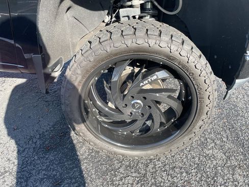 Used 2019 Chevrolet Silverado 1500 RST w/ All-Star Edition image 19