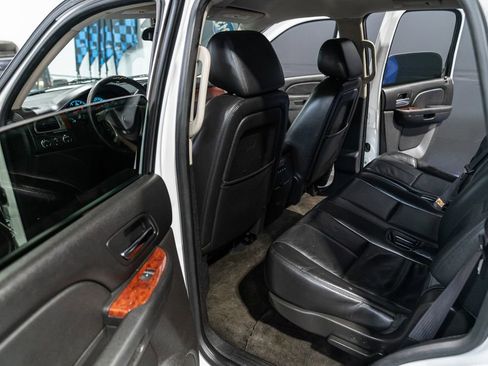 Used 2013 Chevrolet Tahoe LT AWD/4WD image 21