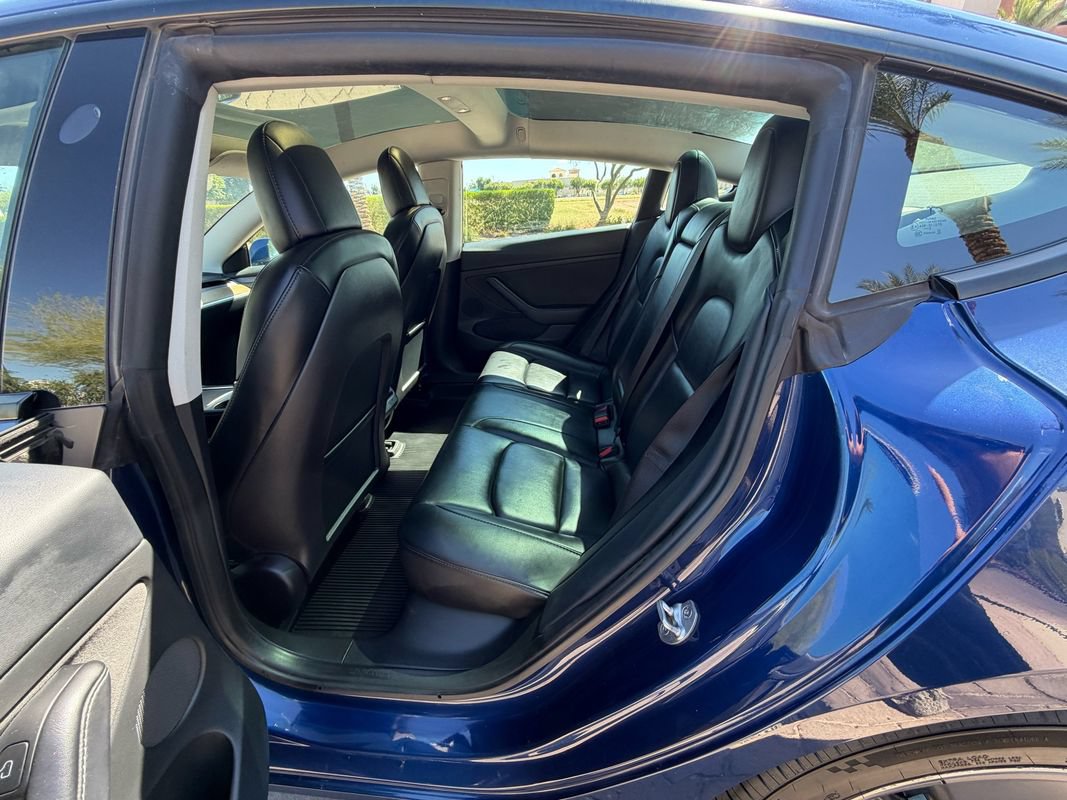 Used 2023 Tesla Model 3 Standard Range RWD image 10