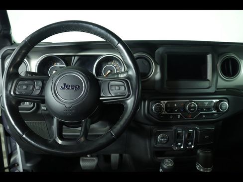 Used 2021 Jeep Wrangler Sport S image 15