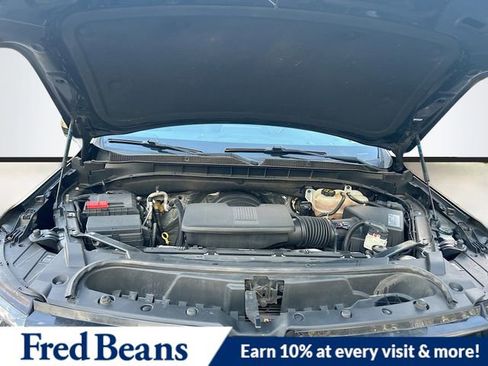 Used 2021 Chevrolet Suburban LT image 35