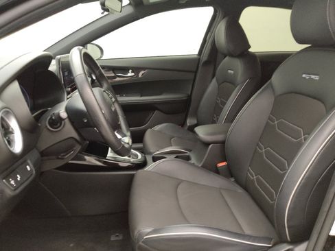 Used 2023 Kia Forte GT-Line w/ GT-Line Premium Package FWD image 17
