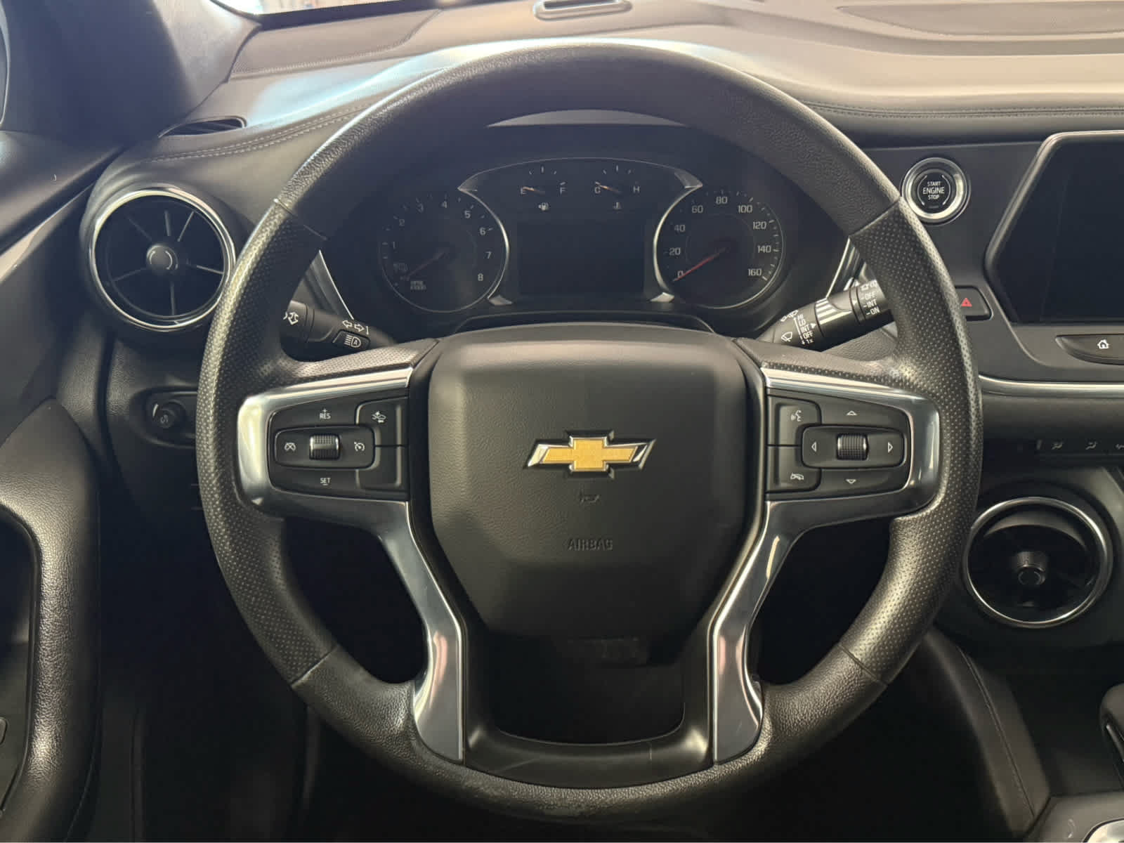 Used 2022 Chevrolet Blazer LT AWD/4WD image 16