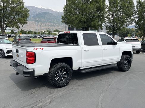 Used 2018 Chevrolet Silverado 1500 LT w/ LT Fleet Convenience Package AWD/4WD image 6