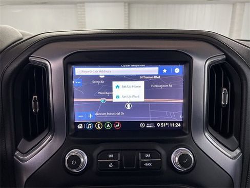 Used 2020 GMC Sierra 2500 SLT w/ SLT Premium Plus Package image 14