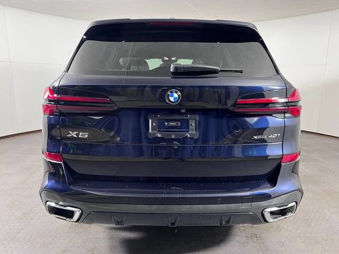 Used 2025 BMW X5 xDrive40i w/ M Sport Package AWD/4WD image 6